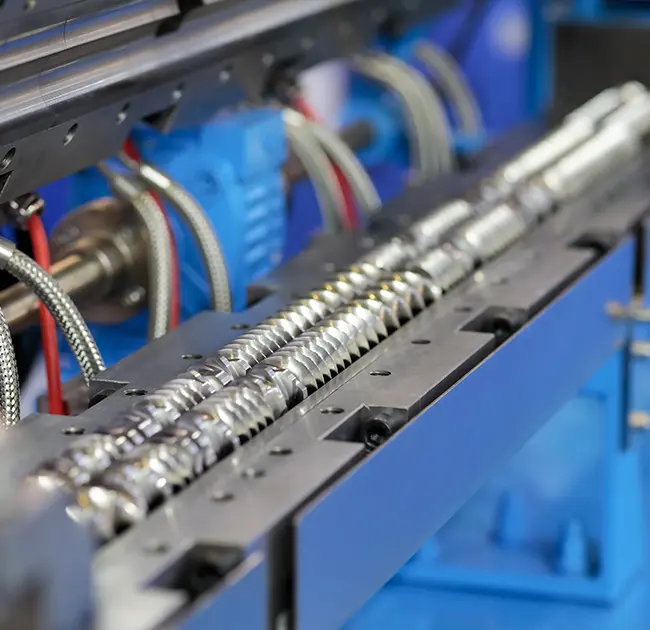 عملية العمل واحتياطات التشغيل لآلة تحبيب الرغوة ذات اللولب المزدوج